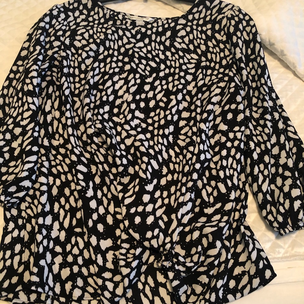 Black and white blouse